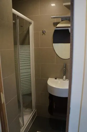 فندق هوتل إيفرجرين Woluwe-Saint-Lambert